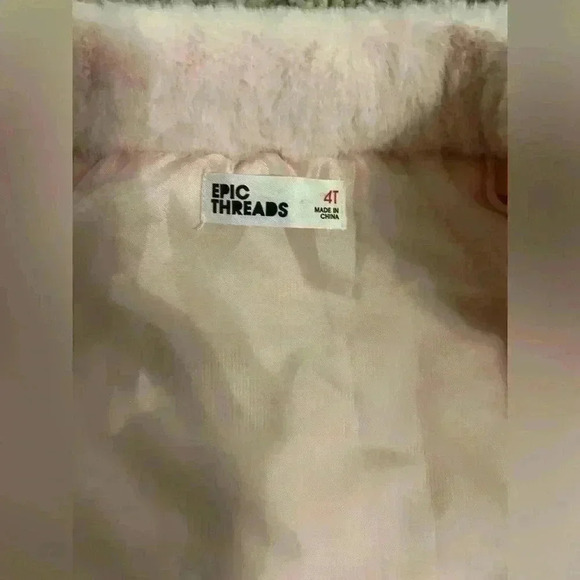 Epic threads size 4T (G122) - Picture 3 of 8